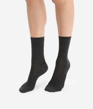 Plain charcoal socks in soft wool for women