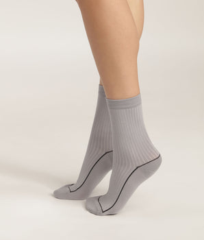 Chaussettes femme en coton côtelé Beige avec liseré coloré Dim Mode